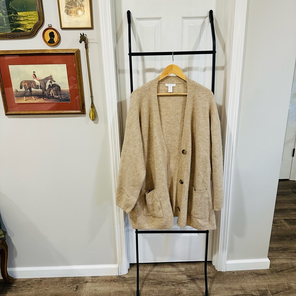 H&M Thick Sweater Cardigan
